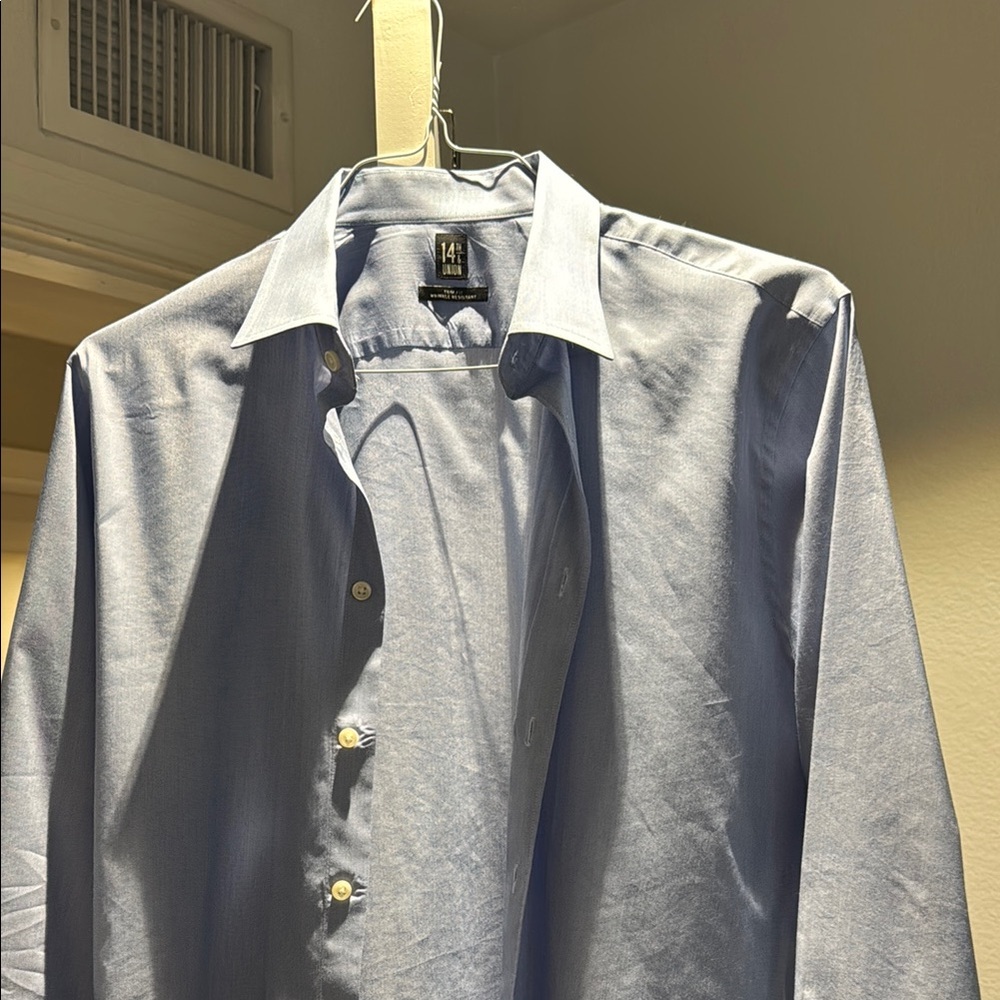 14th & Union Men’s blue button up - 16 34/35